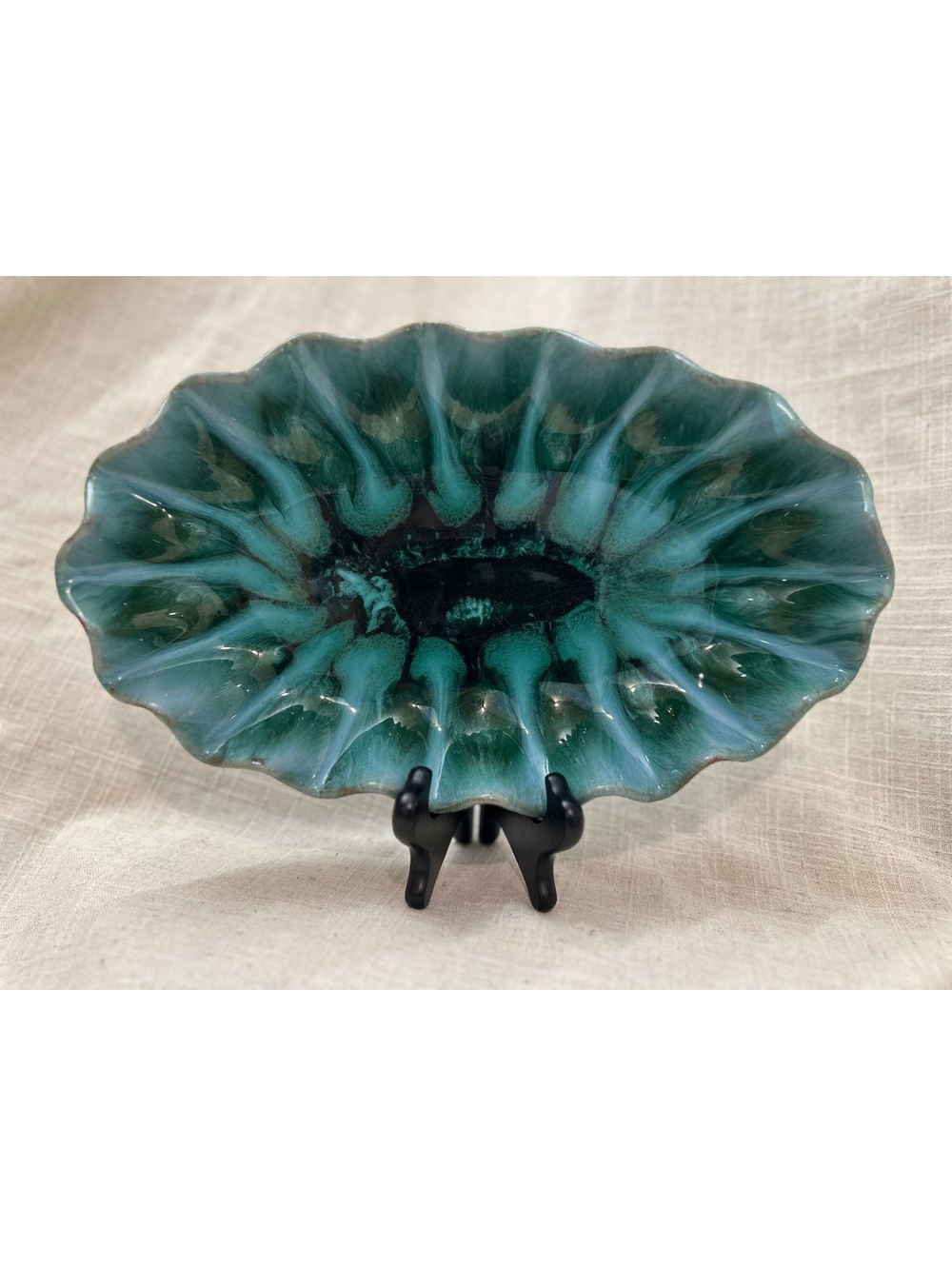 Vintage Blue Mountain Pottery 13" Wavy Ruffled Tray Canada Green Drip Glaze #1
